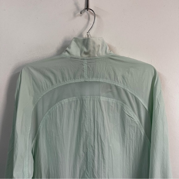 Chico’s Zenergy Mesh Inset Jacket - Picture 11 of 16